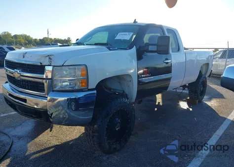 2008 Chevrolet Silverado 2500Hd Work Truck from USA, damaged, VIN 1GCHC29K08E113584